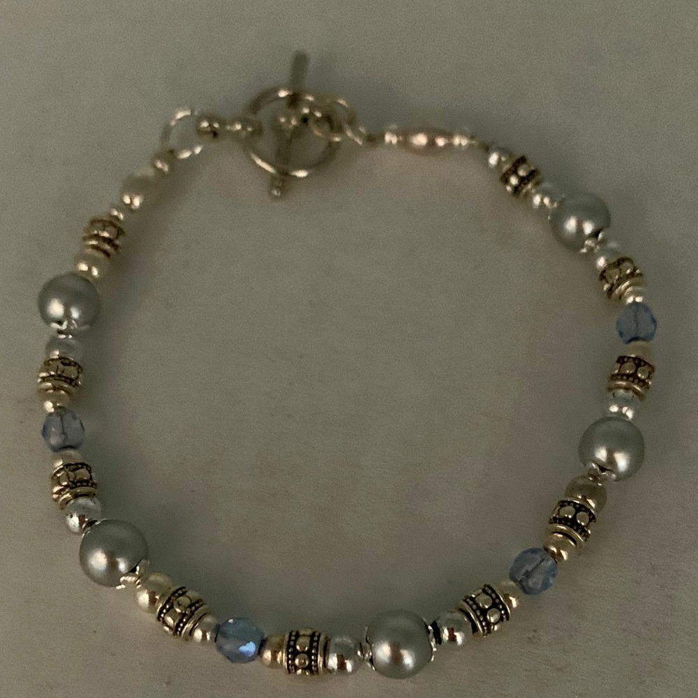 Beaded bracelet